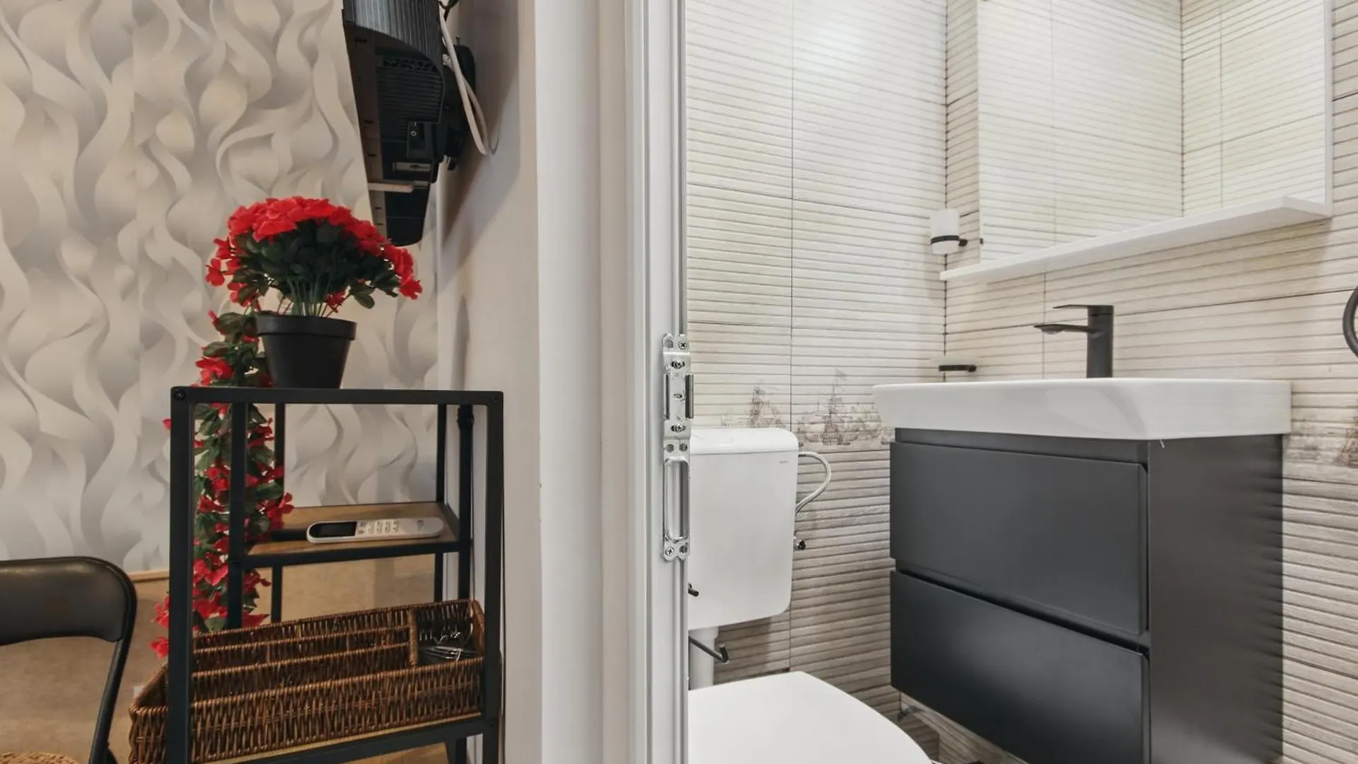 בוקרשט Petru Maior Apartments 0*,